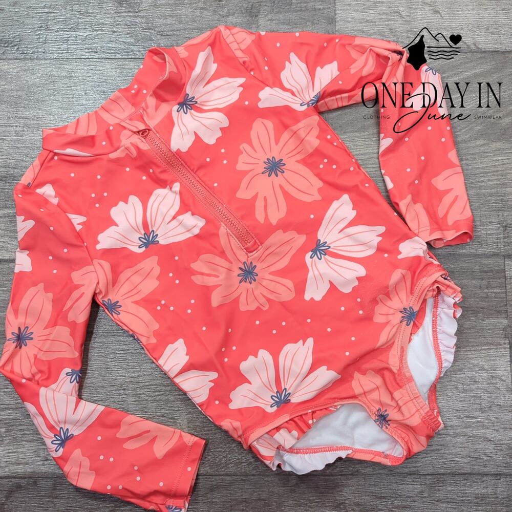 Simplejoys Rashguard One Piece Swimsuit Size 5T - Picture 2 of 4